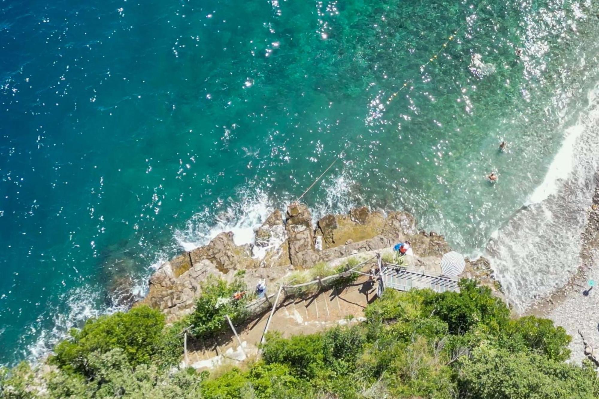 Hostel & Glamping Santa Fortunata Sorrento Exterior photo